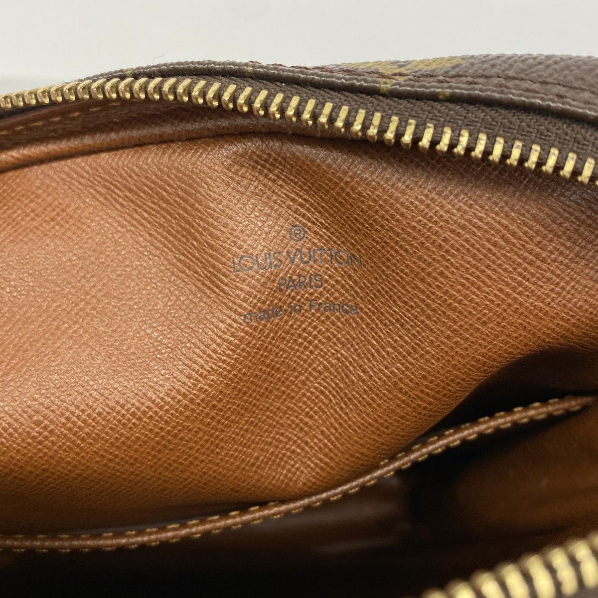 Louis Vuitton Shoulder Bag Monogram Danube Brown — view 5