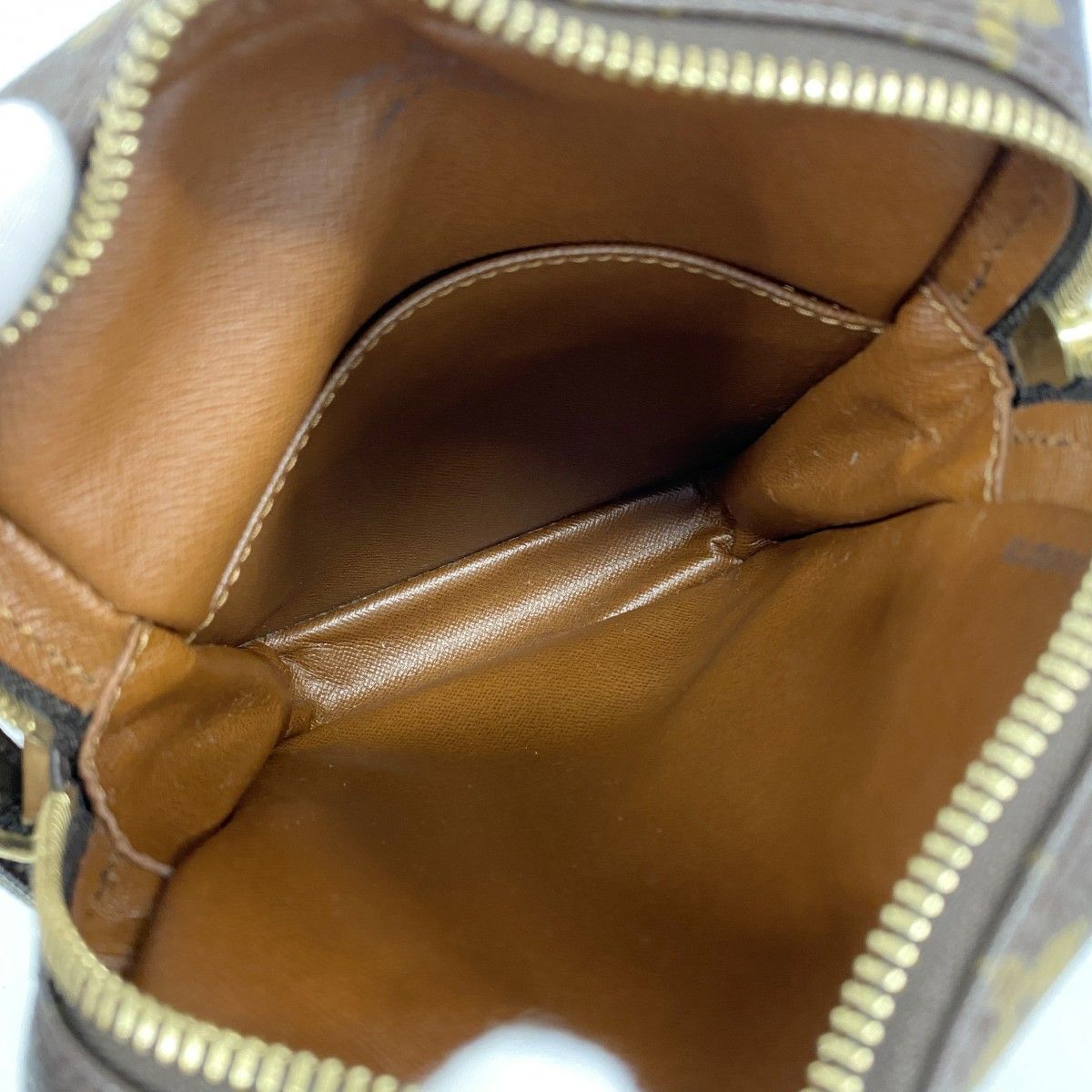 Louis Vuitton Shoulder Bag Monogram Danube Brown — view 4