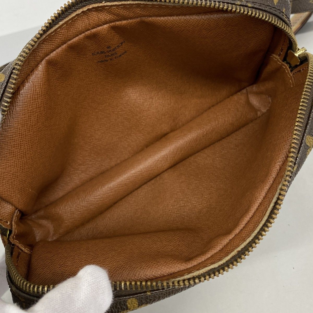 Louis Vuitton Shoulder Bag Monogram Pochette Ma Roulis Bandouliere Brown — view 4