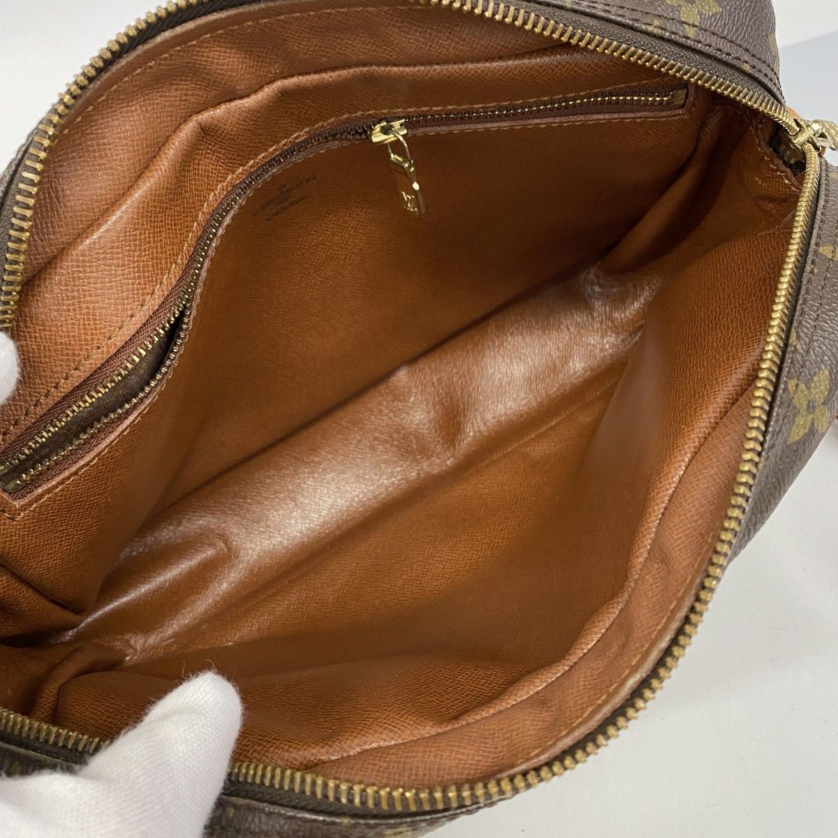 Louis Vuitton Shoulder Bag Monogram Trocadero 27 Brown — view 4