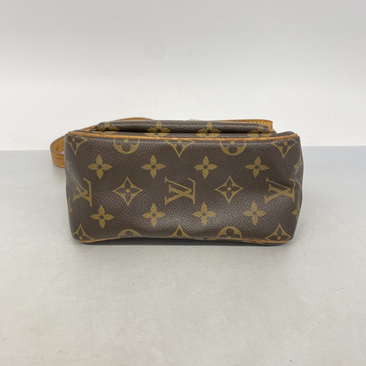 Louis Vuitton Shoulder Bag Monogram Viva Cite PM Brown — view 3