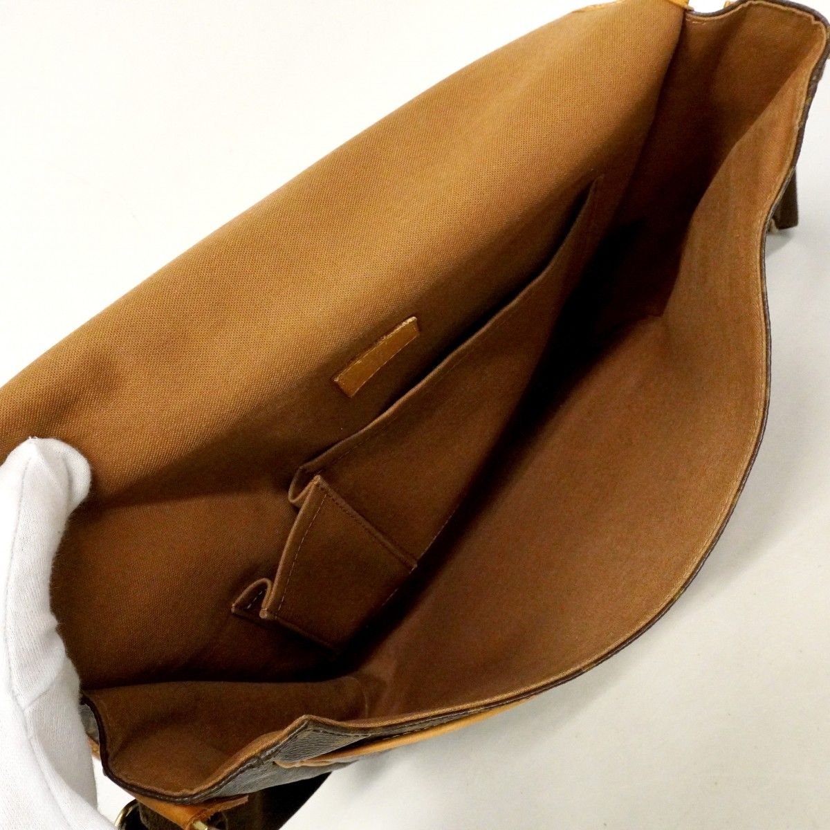 Louis Vuitton Shoulder Bag Monogram Messenger GM Bosford Brown — view 4