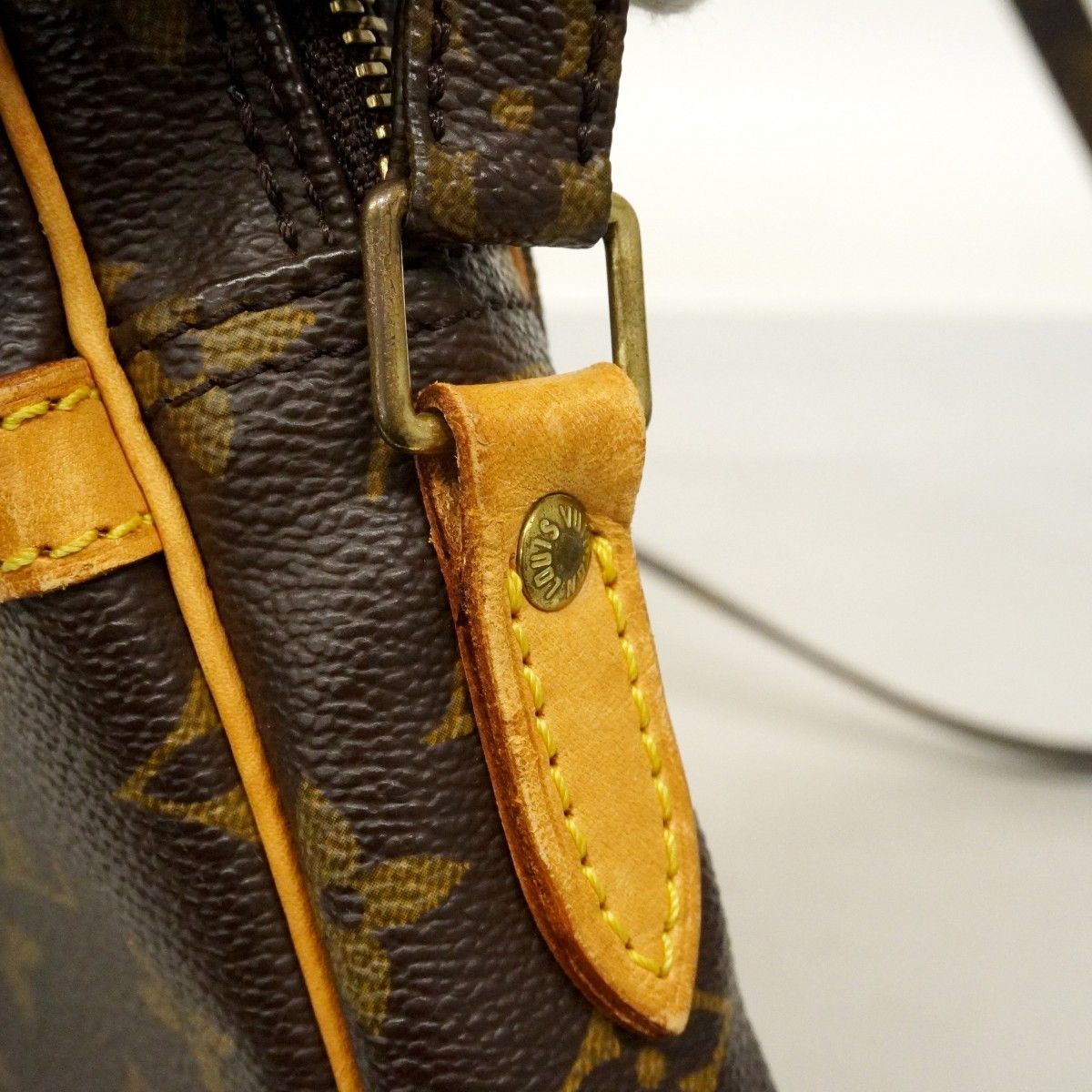 Louis Vuitton Shoulder Bag Monogram Danube Brown — view 7