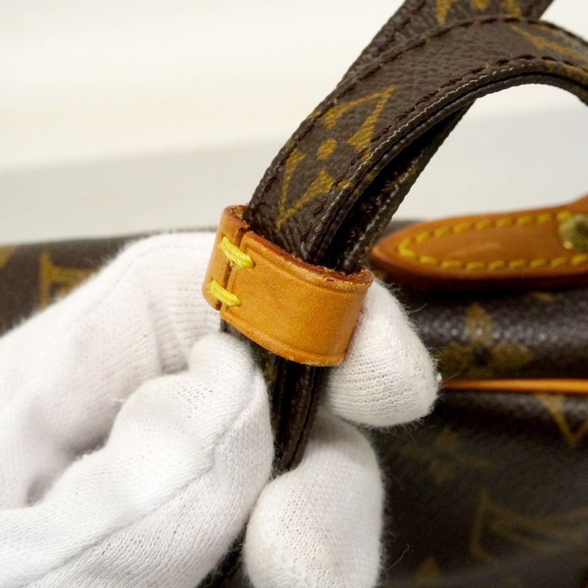 Louis Vuitton Shoulder Bag Monogram Danube Brown — view 8