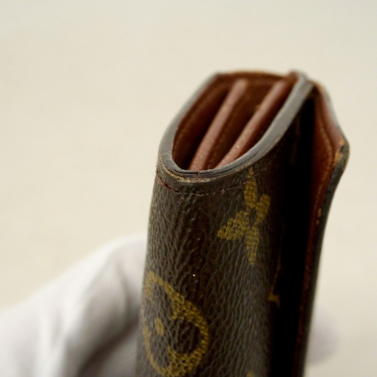 Louis Vuitton Coin Case Monogram Porte-Monnaie Gip Brown — view 8