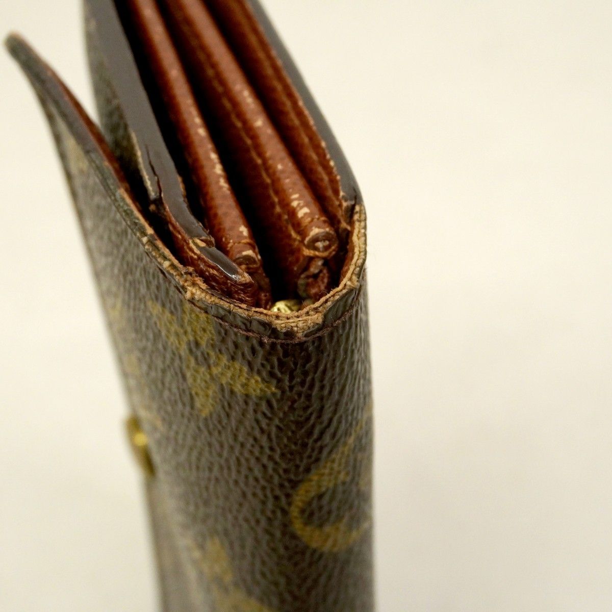 Louis Vuitton Coin Case Monogram Porte-Monnaie Gip Brown — view 6