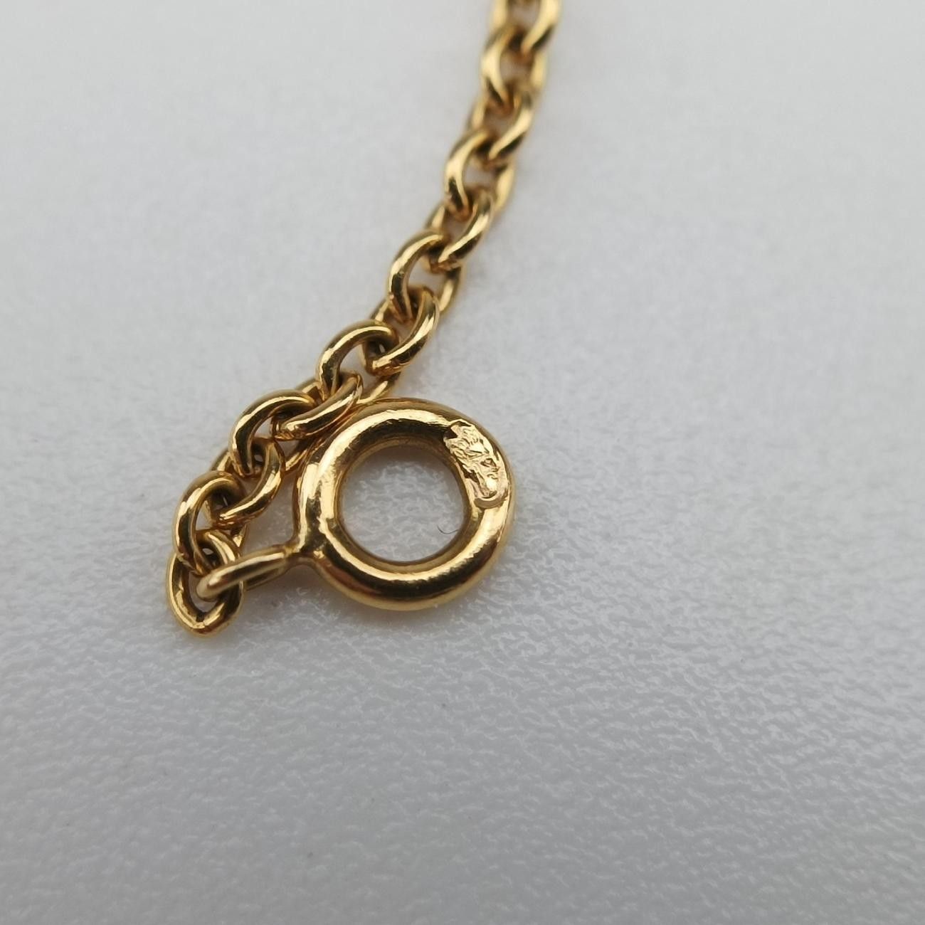 Dior Dio Amulet Yellow Gold White Necklace — view 8