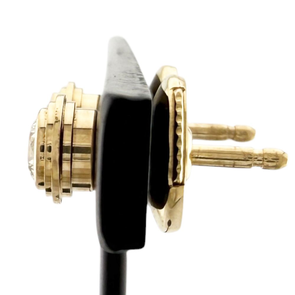 Cartier Damier Diamant Leger Earrings 18k Gold Diamond — view 4