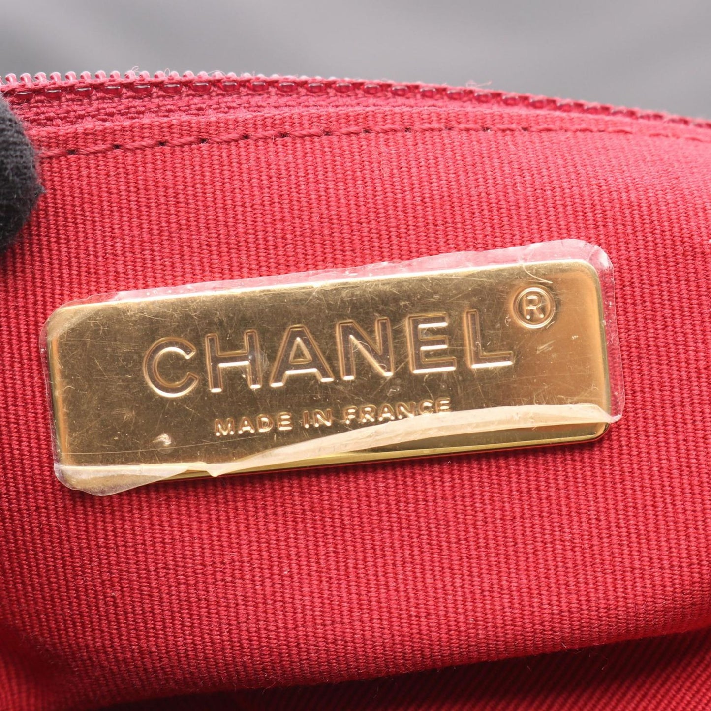 Chanel Shoulder Bag 19 D'isneuf Quilted 2-Way Black Lambskin 19 Chain — view 4