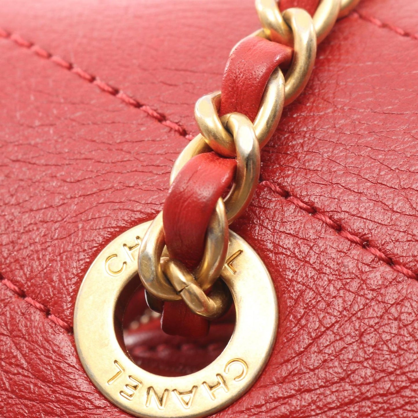 Chanel Shoulder Bag Blanc Stitch Red Leather Chain — view 8