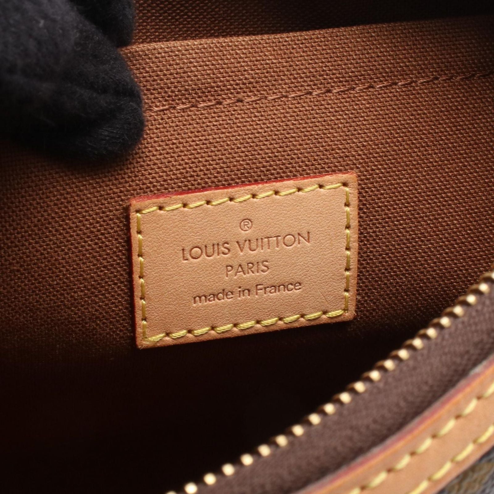 Louis Vuitton Shoulder Bag Thames GM Canvas Leather PM — view 4