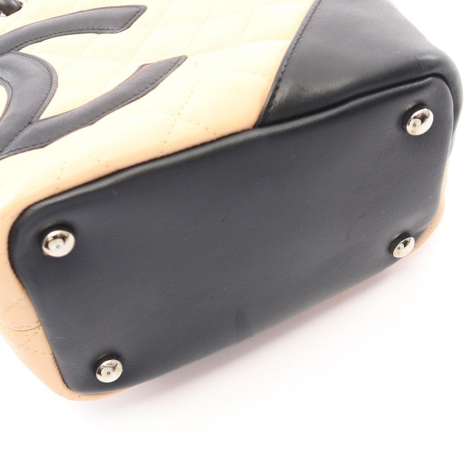 Chanel Tote Cambon Line Small Beige Black Leather — view 9