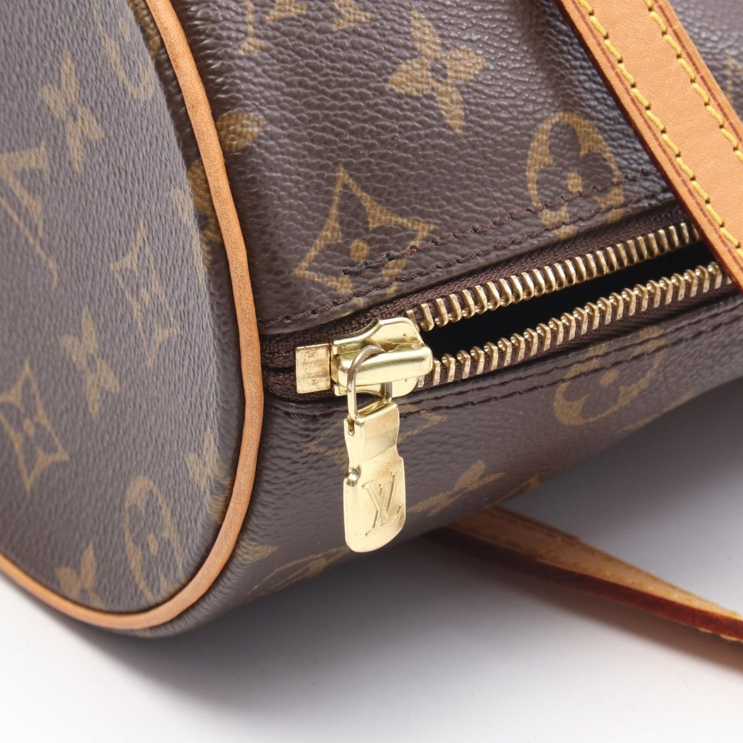 Louis Vuitton Handbag Papillon 26 Canvas Leather PM — view 9