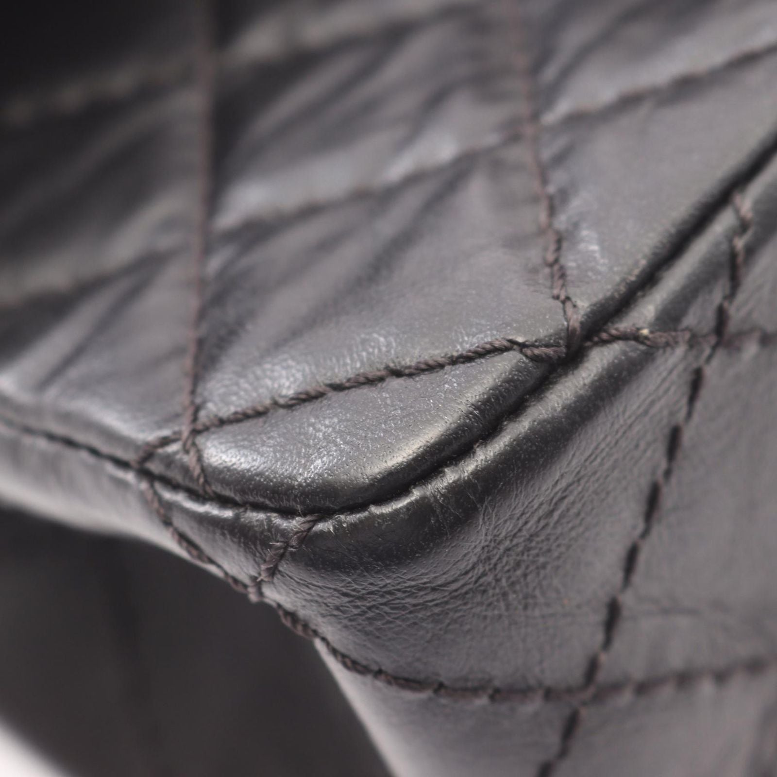 Chanel Shoulder Bag 2.55 Mini Quilted Black Leather Chain — view 8