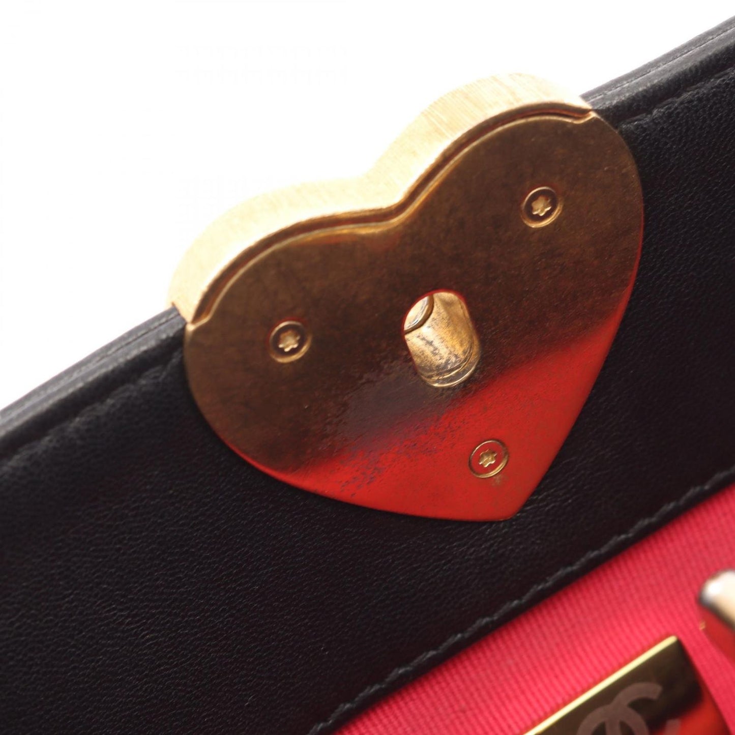 Chanel Shoulder Bag Quilted Heart Lock Black Lambskin Chain — view 6