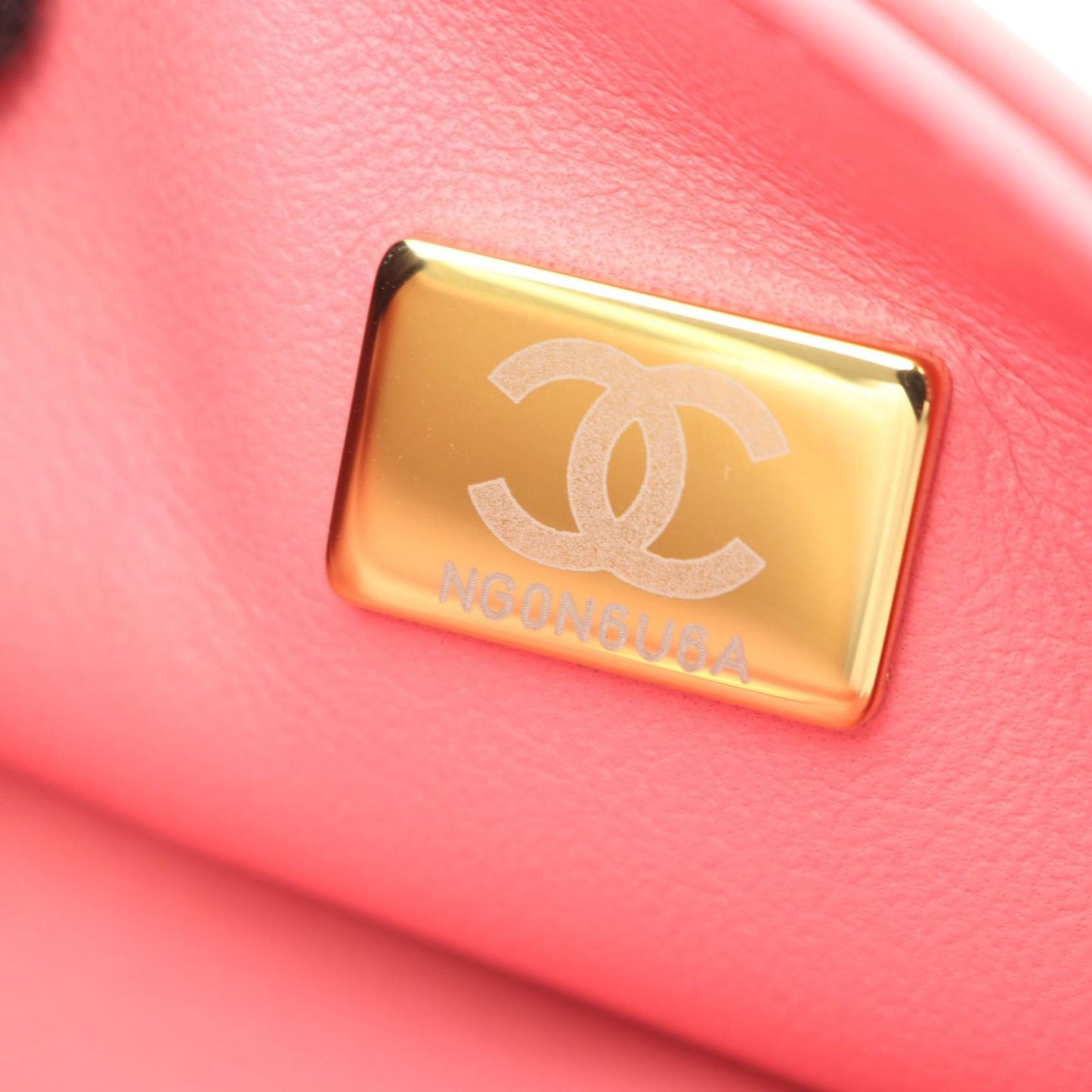 Chanel Shoulder Bag Quilted Top Handle 2-Way Pink Caviar Leather Chain — view 6