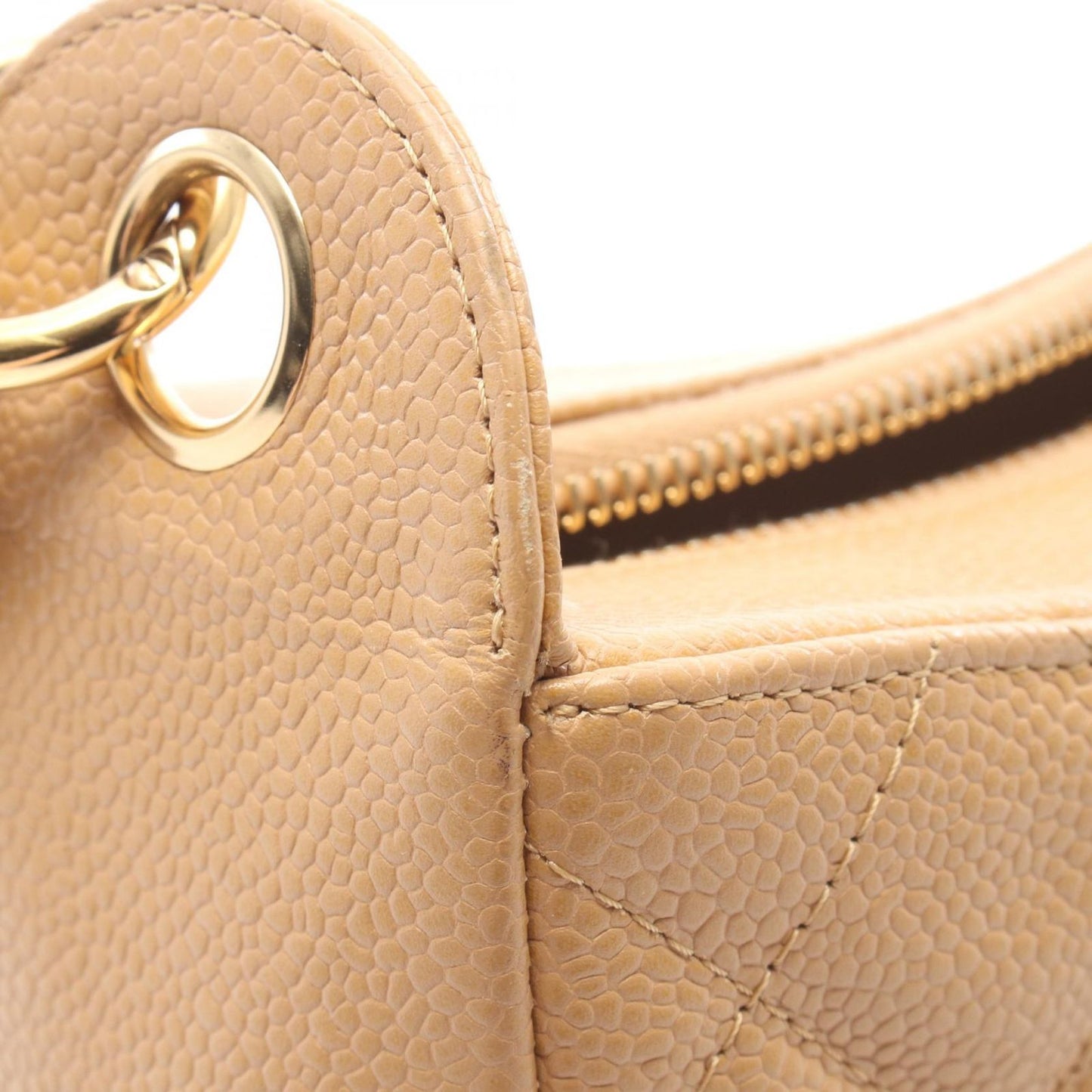 Chanel Shoulder Bag Quilted Caviar Leather CC Logo — view 6