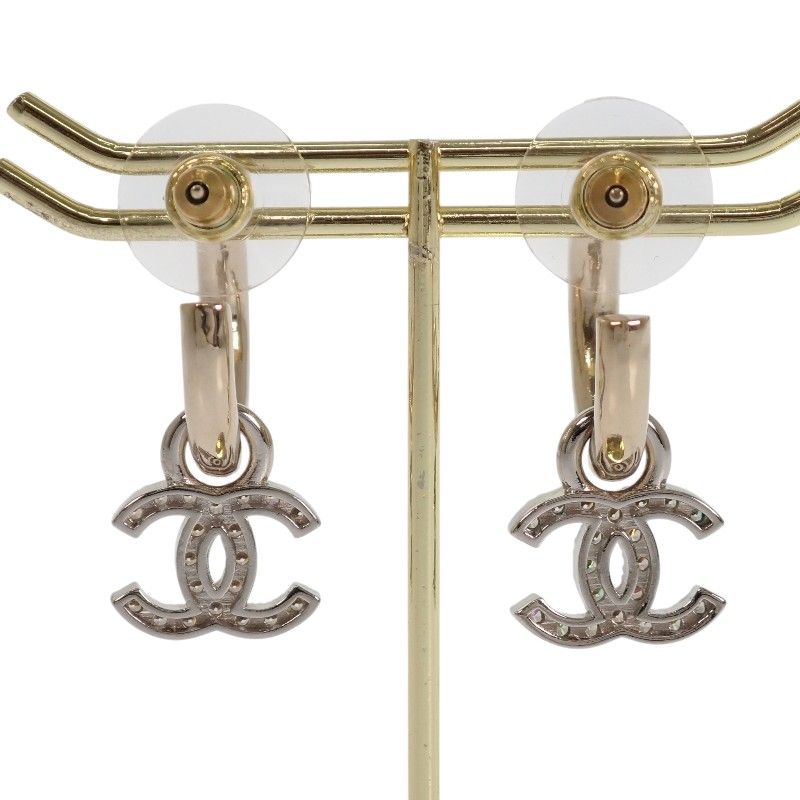 Chanel CC Logo Hoop Earrings Metal Gold Silver — view 4