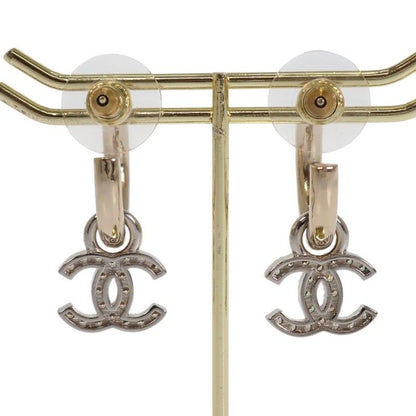 Chanel CC Logo Hoop Earrings Metal Gold Silver — view 4