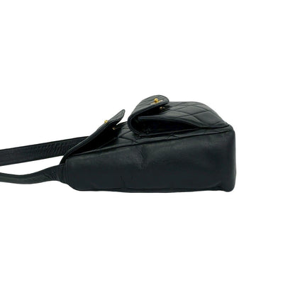 Chanel Vintage Quilted CC Logo Lambskin Leather Shoulder Bag Black — view 5