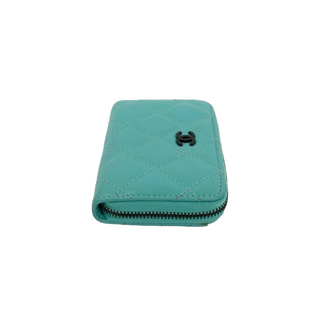 Chanel Quilted CC Logo Lambskin Leather Round Zip Coin Case Light Green — view 5