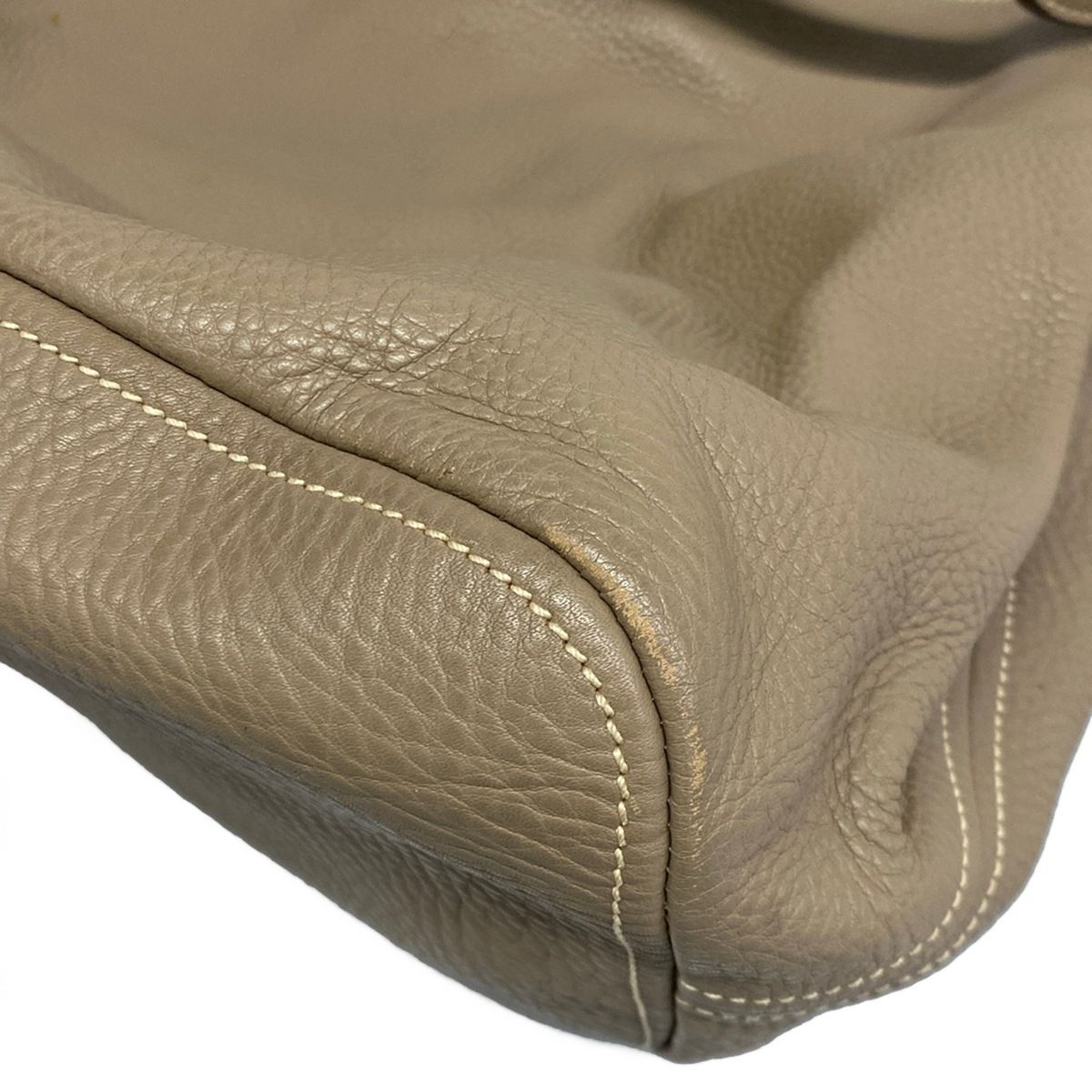 Prada Shoulder Bag Vitello Dyno Beige Leather — view 6
