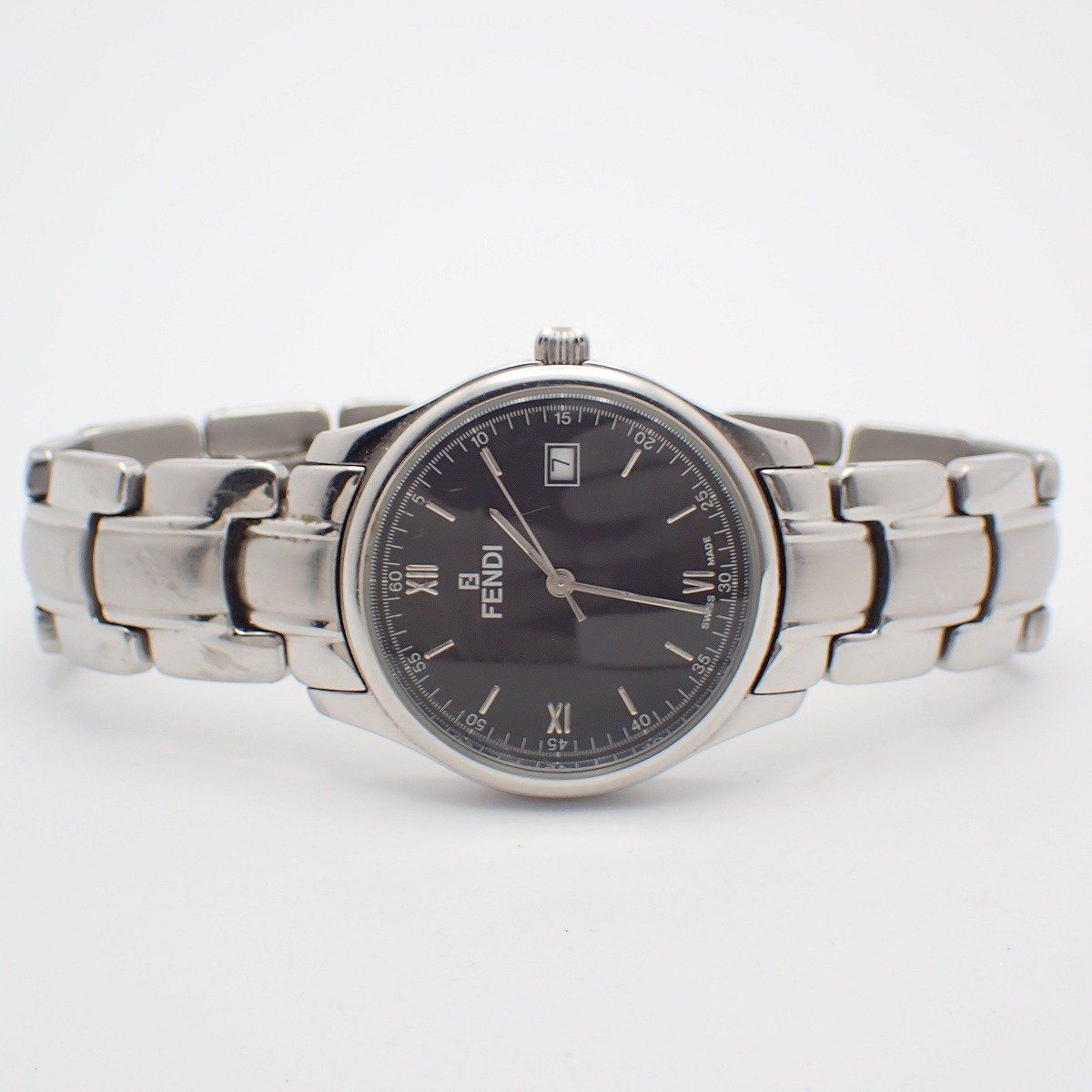Fendi Round Watch Silver — view 2