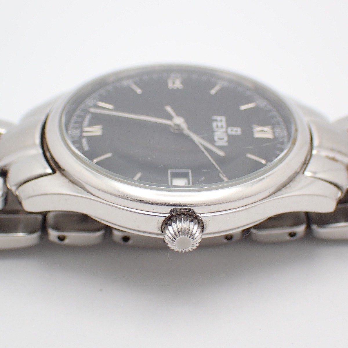 Fendi Round Watch Silver — view 7