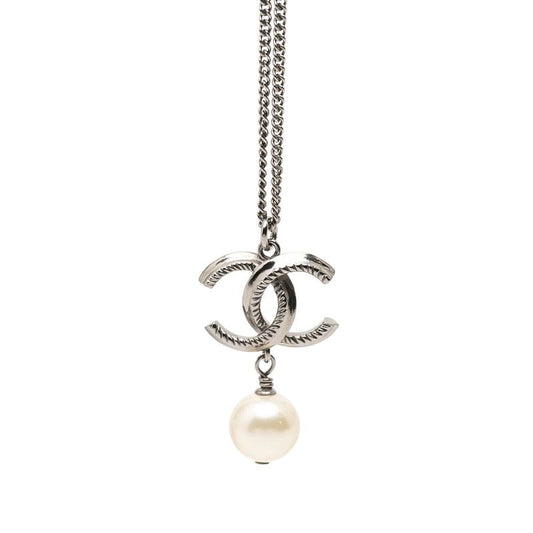Chanel CC Logo Necklace Silver Metal Faux Pearl