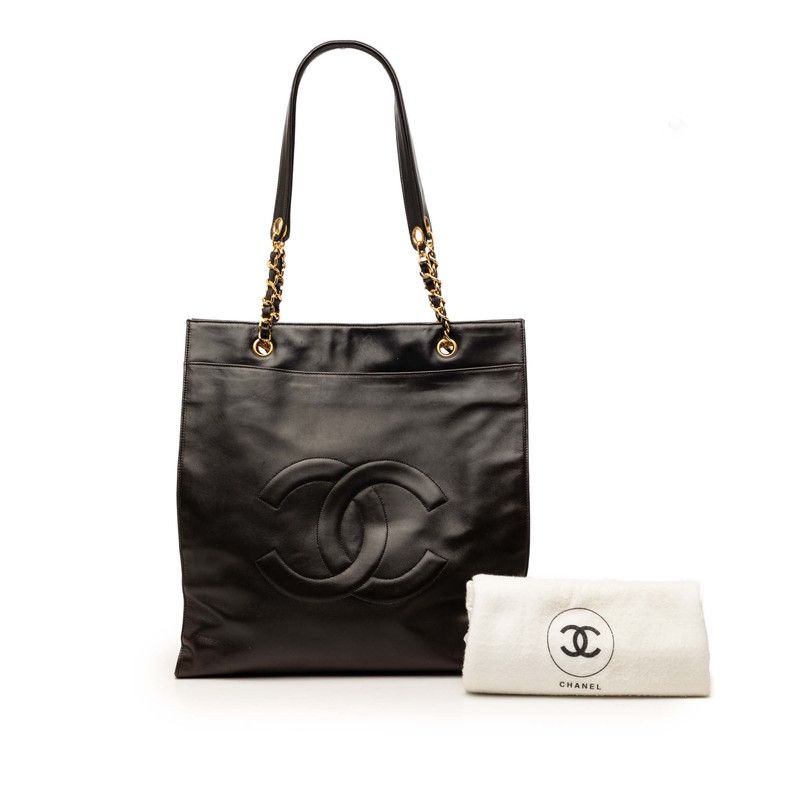 Chanel CC Logo Big Coco Chain Shoulder Bag Black Leather — view 7