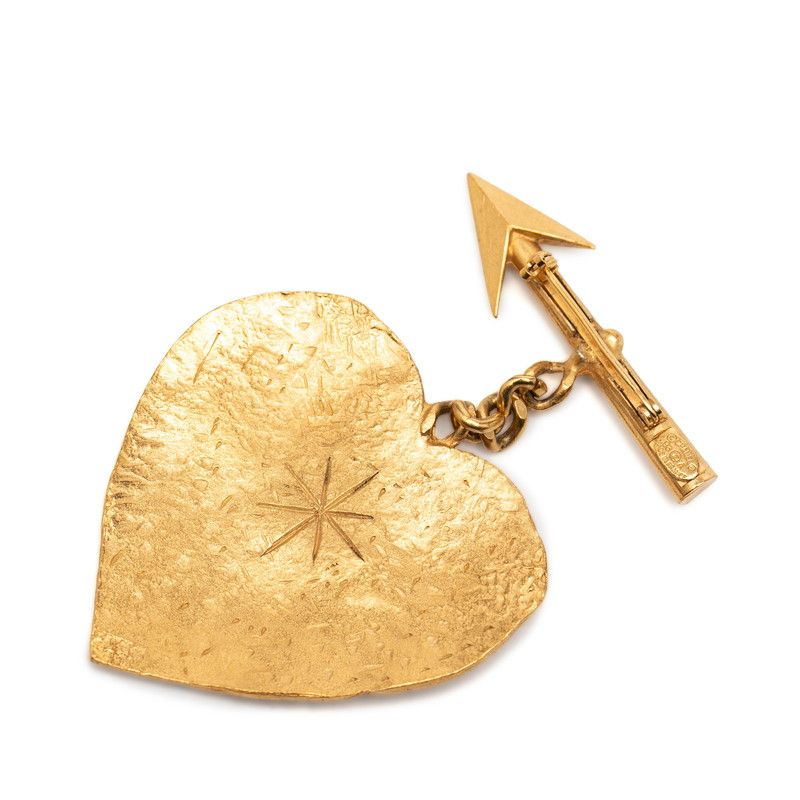 Chanel Logo Heart Arrow Brooch Gold Plated — view 2