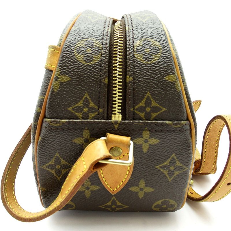 Louis Vuitton Blois Monogram Shoulder Bag Brown — view 3
