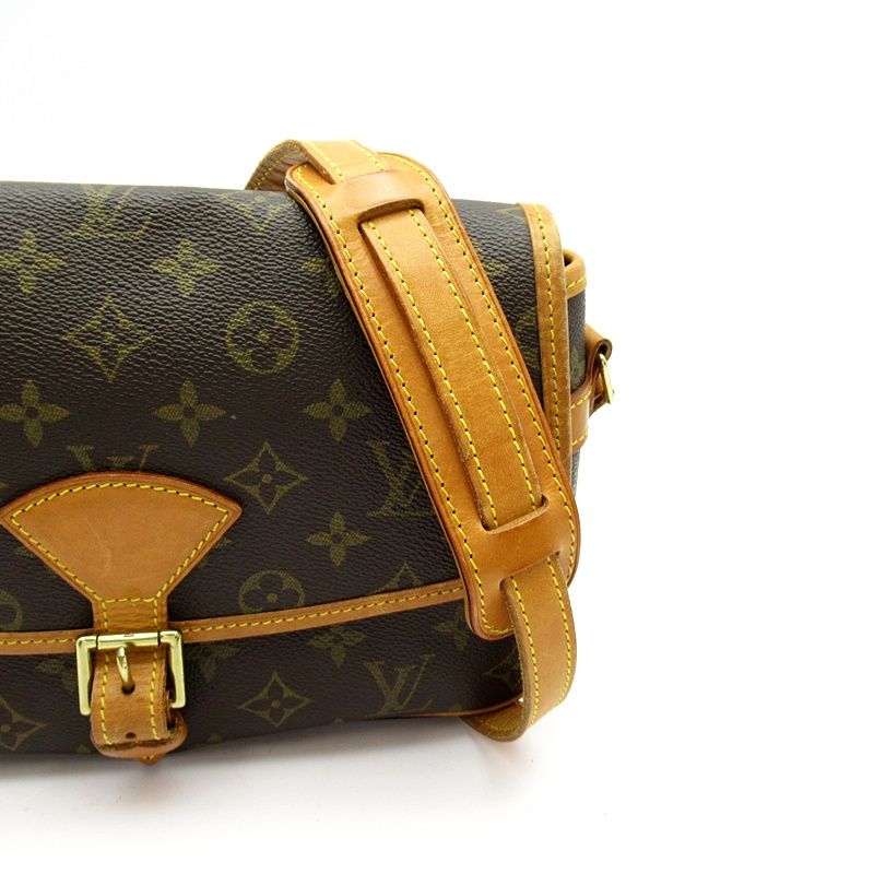 Louis Vuitton Sologne Monogram Shoulder Bag Brown — view 2