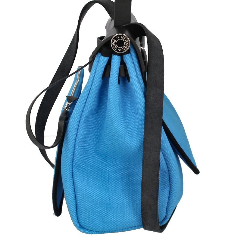 Hermes Herbag Zip 31 Tourne Toile Officier Box Calf Shoulder Bag — view 2