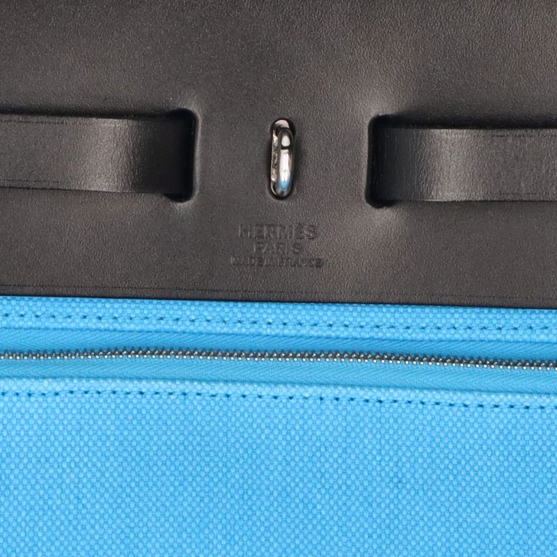 Hermes Herbag Zip 31 Tourne Toile Officier Box Calf Shoulder Bag — view 7