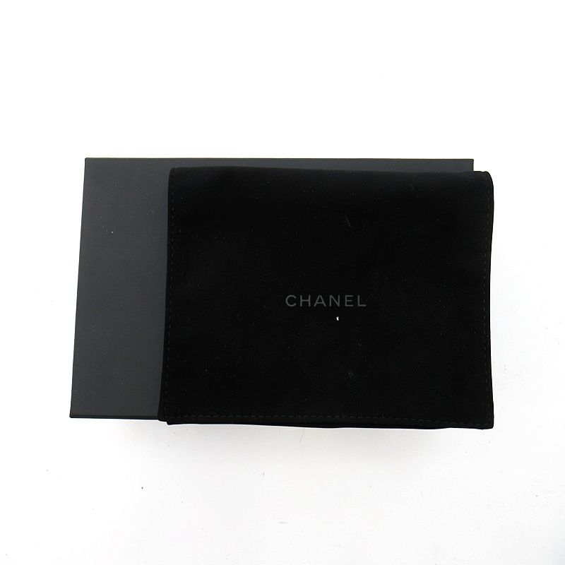 Chanel 19 Small Flap Wallet Lambskin Green — view 7