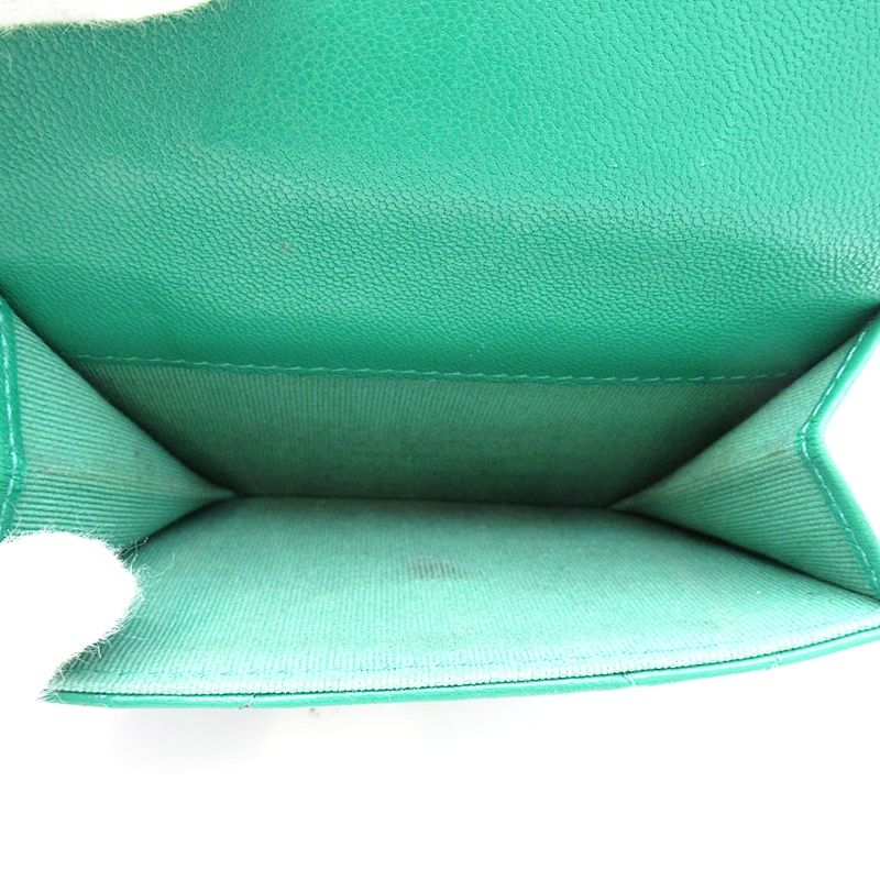 Chanel 19 Small Flap Wallet Lambskin Green — view 5