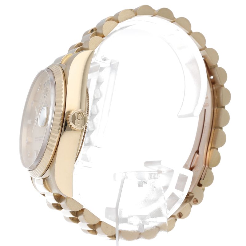 Rolex Day Date Watch 18k Yellow Gold Chien Pankara Oh Polished — view 3