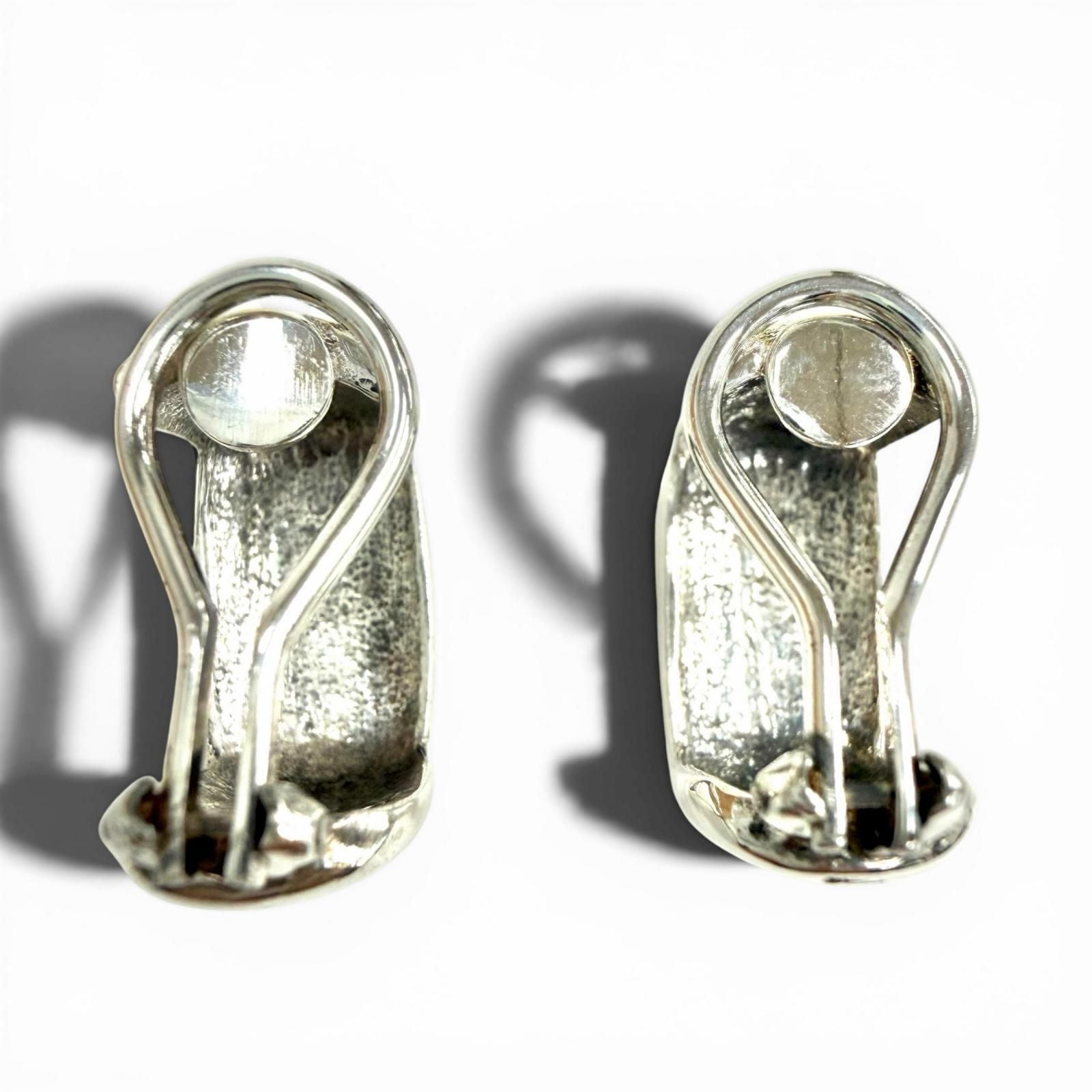 Chanel Vintage 925 Log Clip on Earrings Silver — view 3