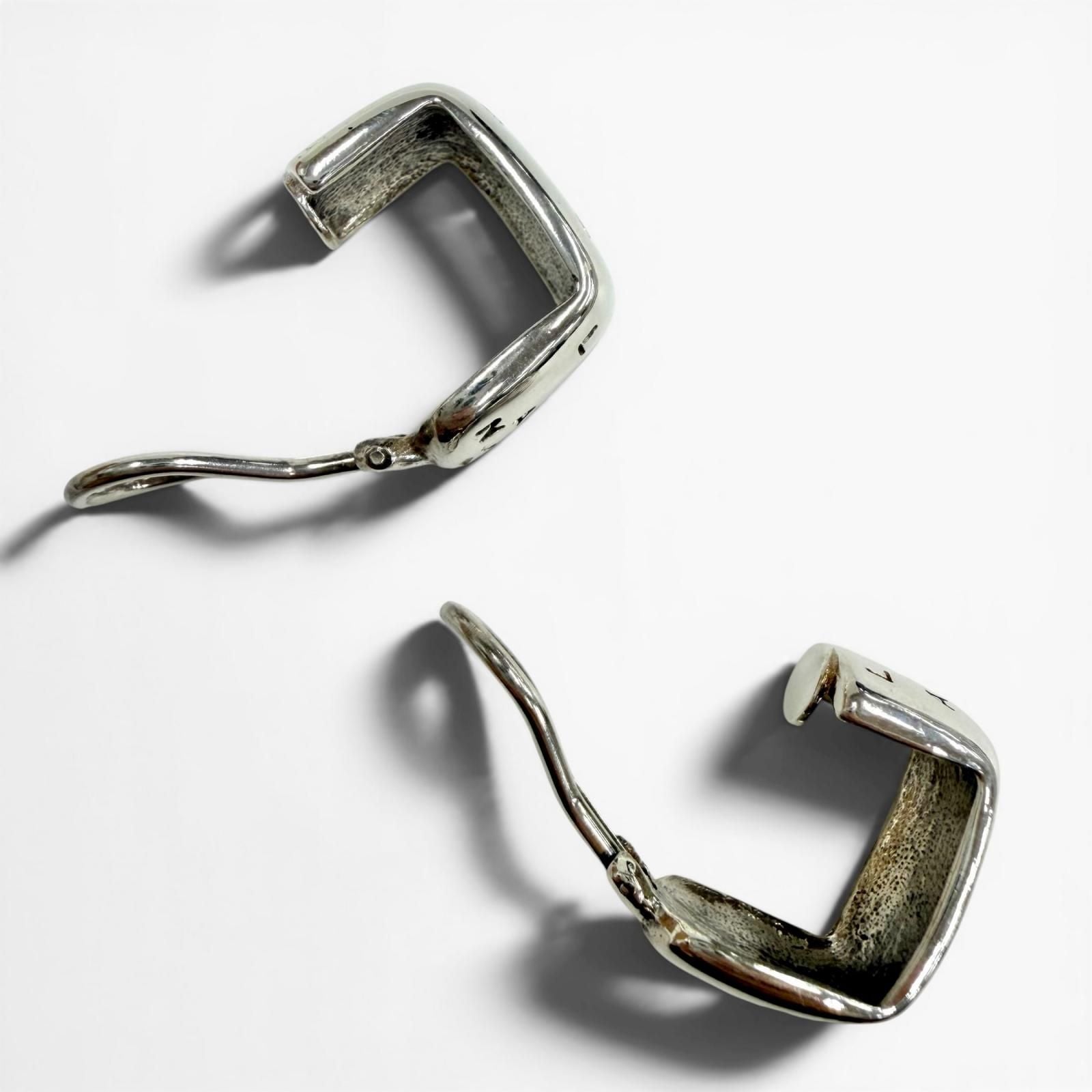 Chanel Vintage 925 Log Clip on Earrings Silver — view 5
