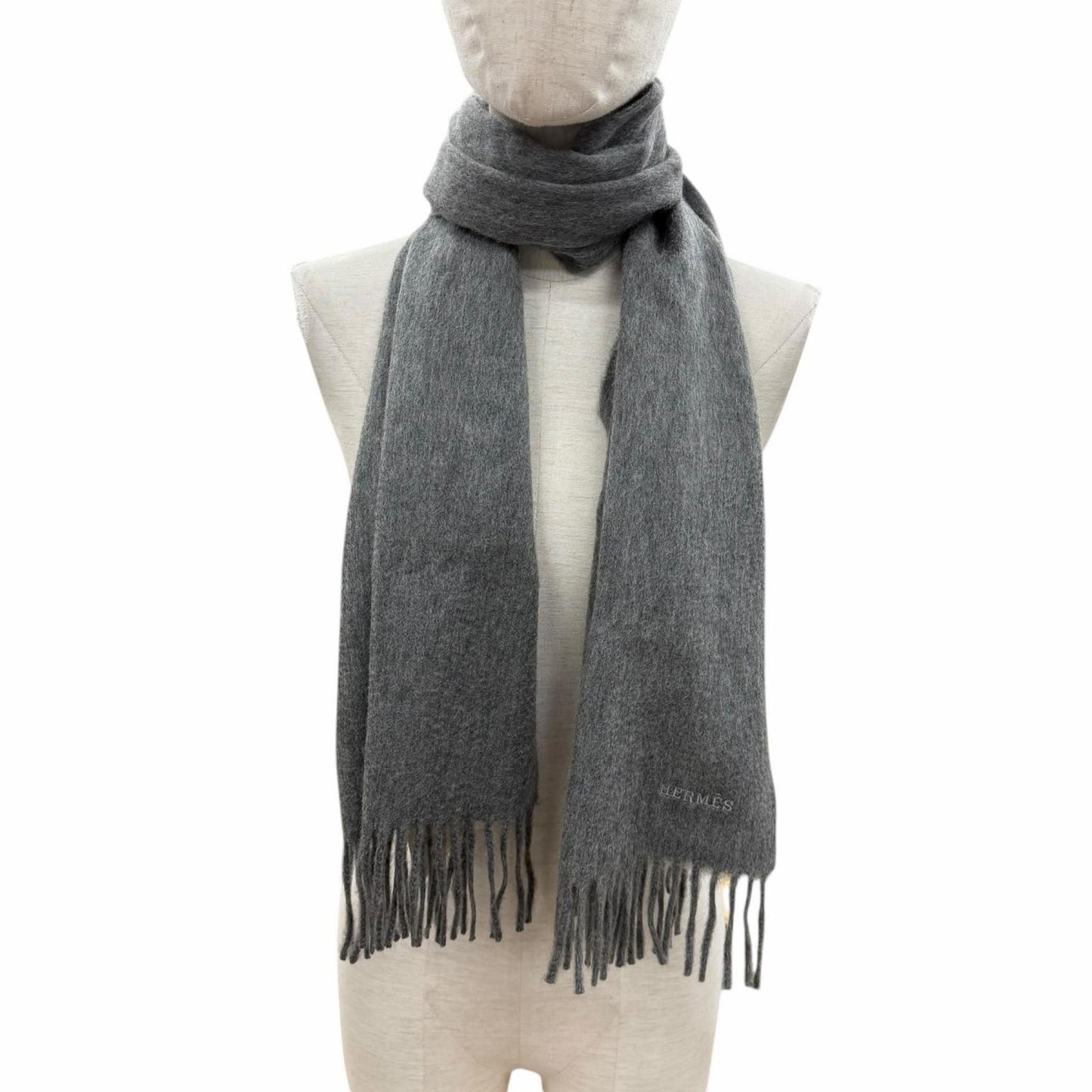 Hermes Rectoverso Cashmere 100% Logo Embroidery with Fringe Scarf Shawl Gray — view 3