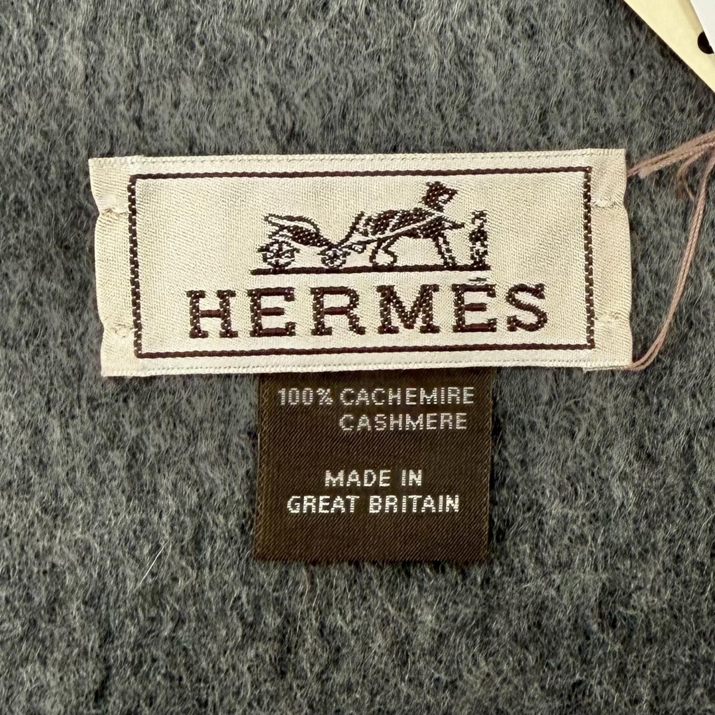 Hermes Rectoverso Cashmere 100% Logo Embroidery with Fringe Scarf Shawl Gray — view 8