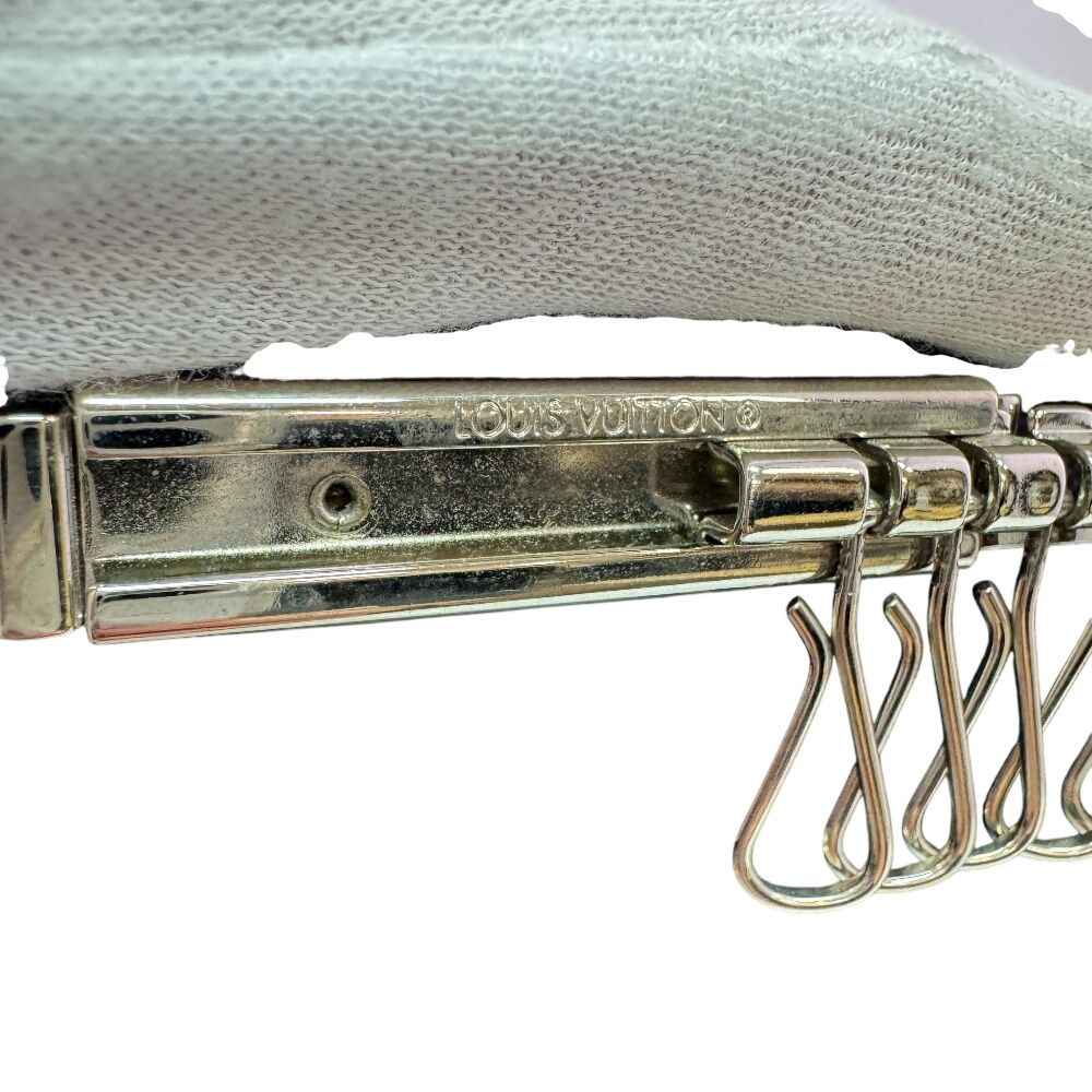 Louis Vuitton 6 Multicles 6 Taiga Key Case Key Holder — view 7
