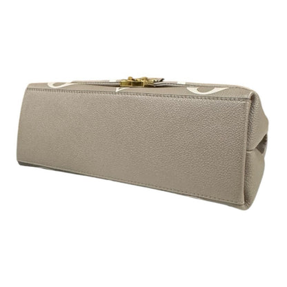 Louis Vuitton Madeleine MM Bicolor Monogram Empreinte Shoulder Bag Beige — view 6
