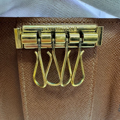 Louis Vuitton 4 Consecutive Logo Multicles 4 Monogram Key Case Key Holder — view 6