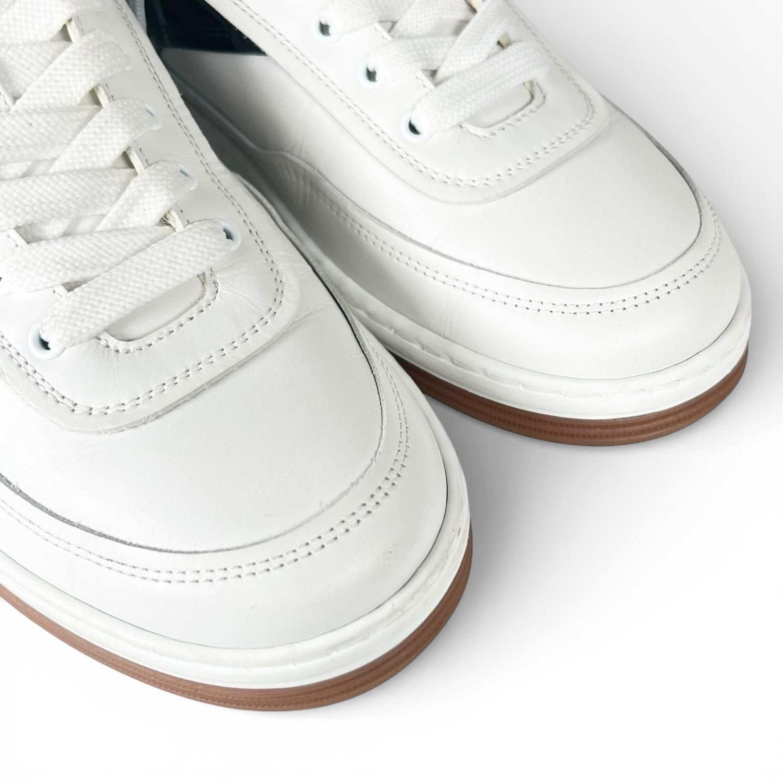 Chanel CC Logo Lace Up Low Cut Leather Sneakers White — view 6
