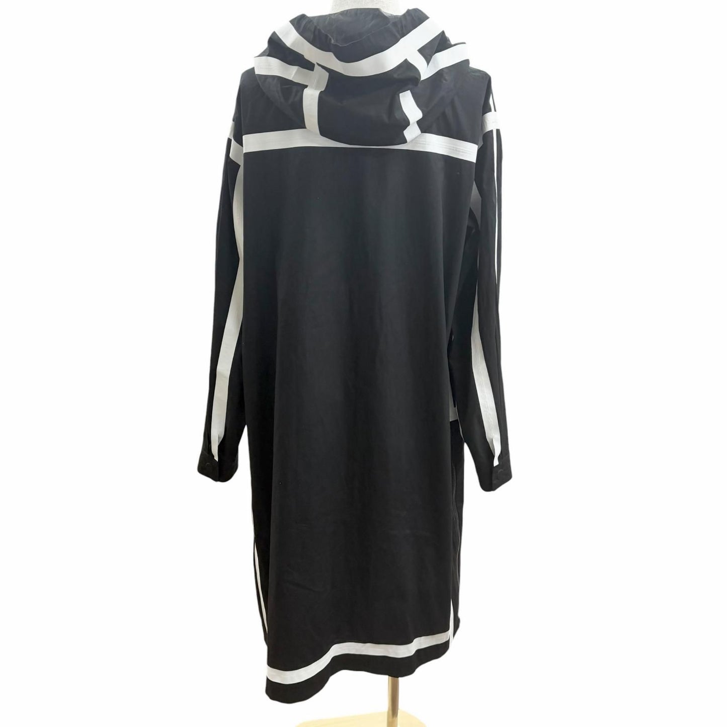 Fendi Tape Coat Black — view 3