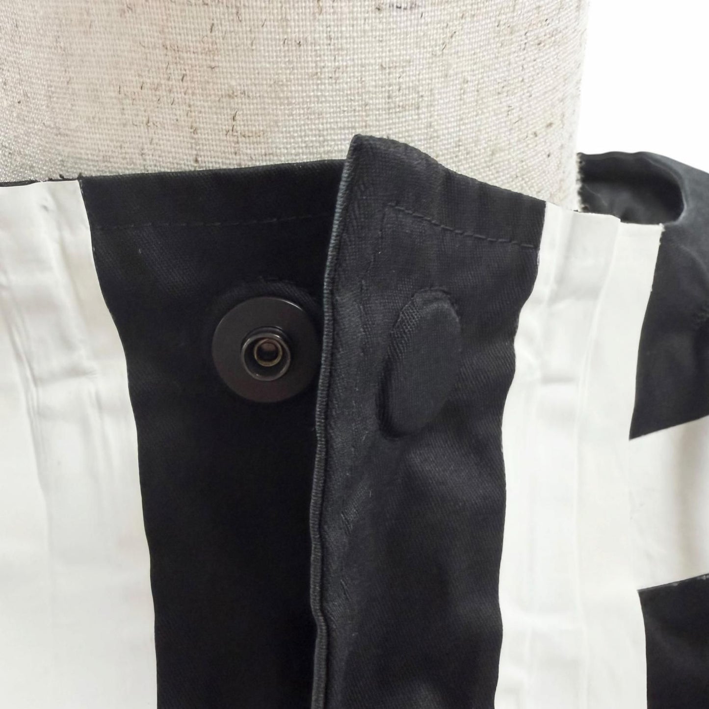 Fendi Tape Coat Black — view 6