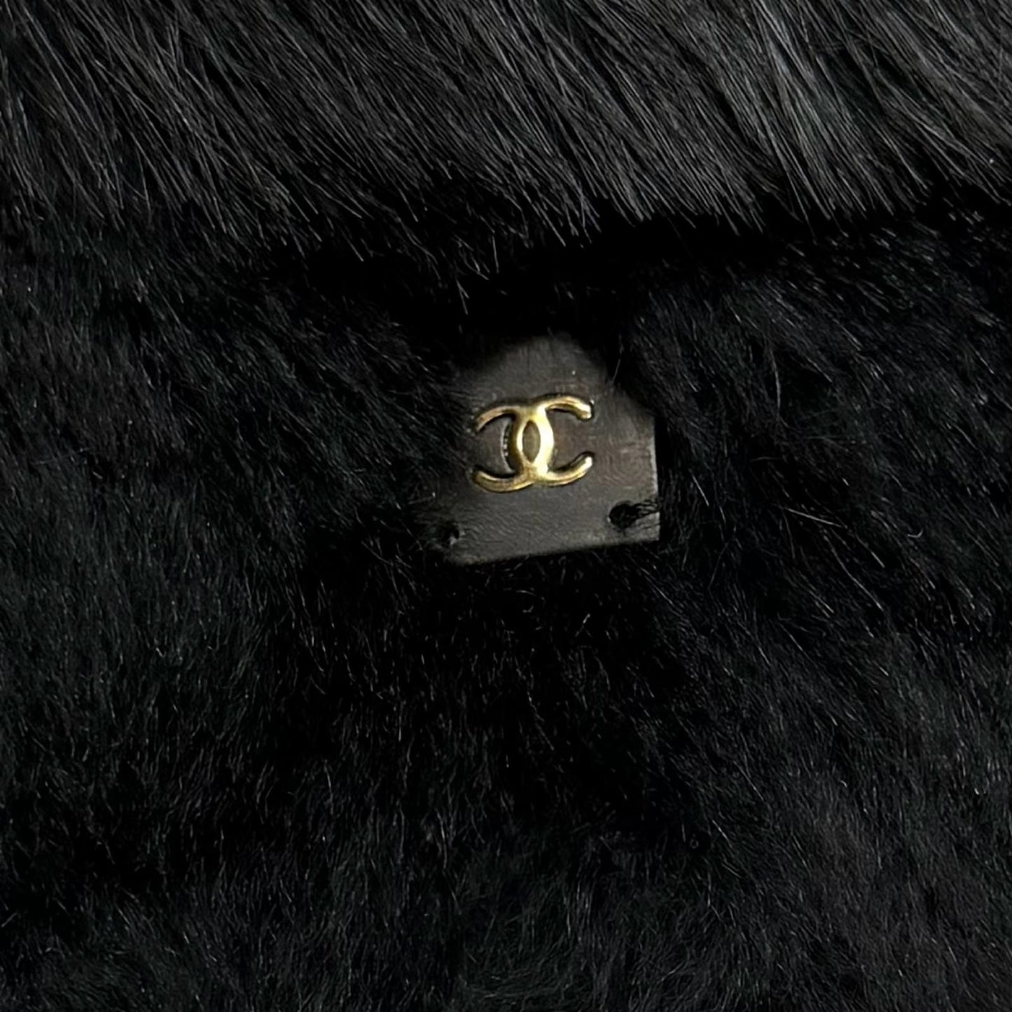 Chanel CC Logo Rabbit Fur Lapin Tippet Shawl Black 42 Scarf — view 9