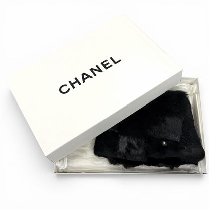 Chanel CC Logo Rabbit Fur Lapin Tippet Shawl Black 42 Scarf — view 2